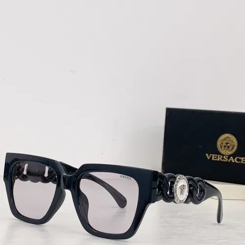 Versace Sunglasses AAAA-1889