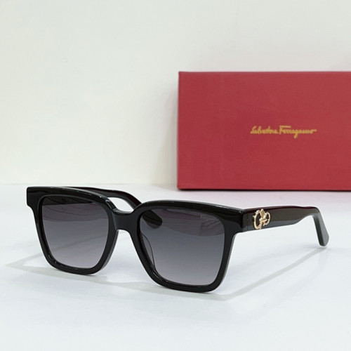 Ferragamo Sunglasses AAAA-651