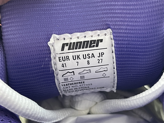 B 17FW Tripe-S High End Sneaker-438