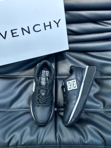 Super Max Givenchy Shoes-239