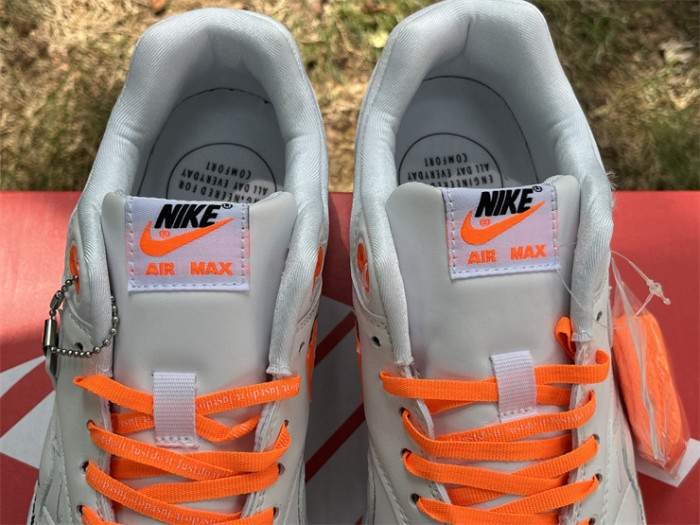 Authentic Nike Air Max 1“Just do it ”