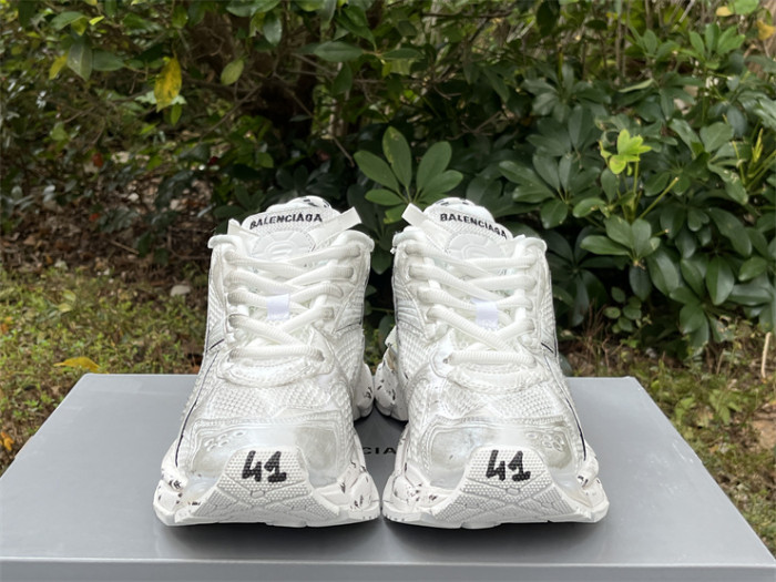 B 17FW Tripe-S High End Sneaker-445