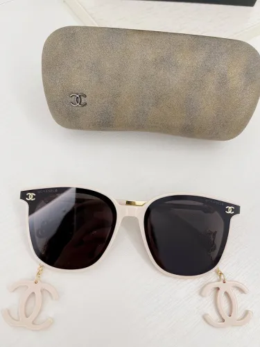CHNL Sunglasses AAAA-1993