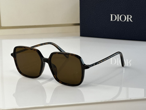 Dior Sunglasses AAAA-1700