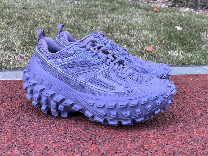 B 17FW Tripe-S High End Sneaker-447