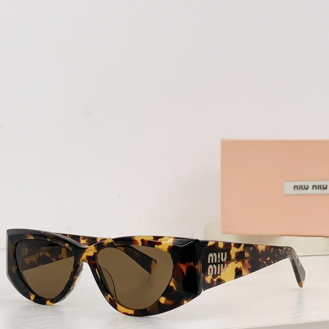 Miu Miu Sunglasses AAAA-456