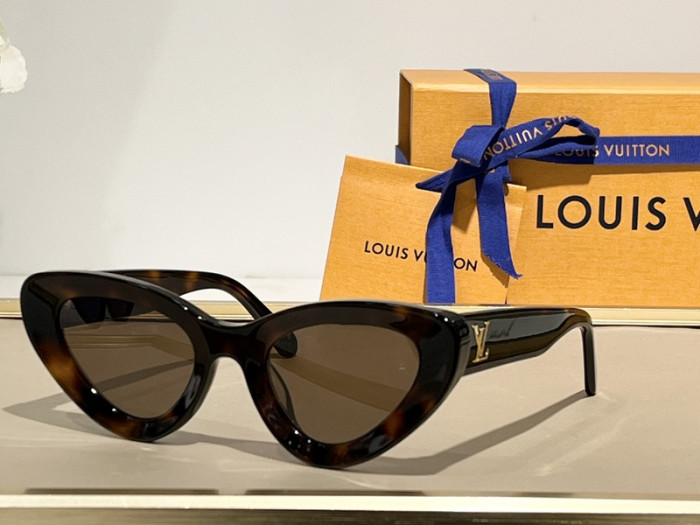 LV Sunglasses AAAA-2340