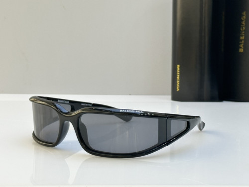 B Sunglasses AAAA-608