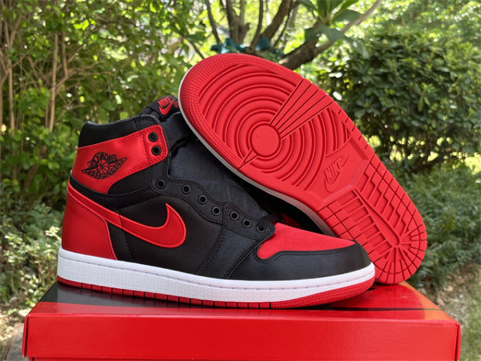 Authentic Air Jordan 1 High OG WMNS “Satin Bred”2023