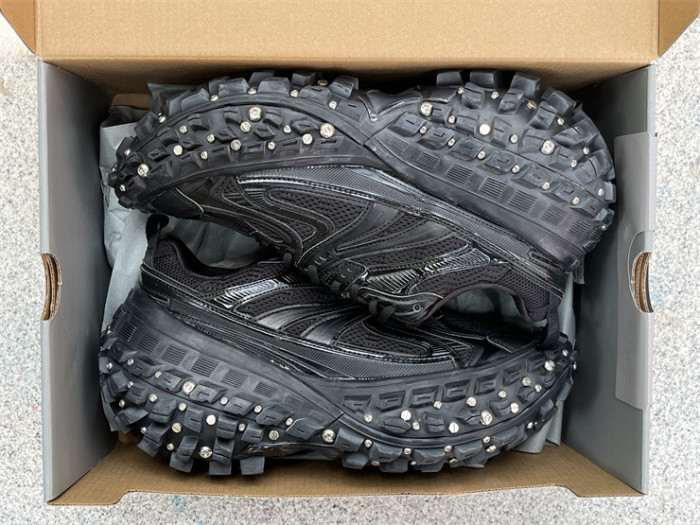 B 17FW Tripe-S High End Sneaker-415