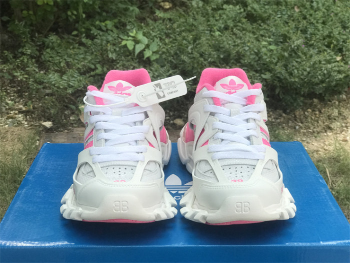 B 17FW Tripe-S High End Sneaker-408