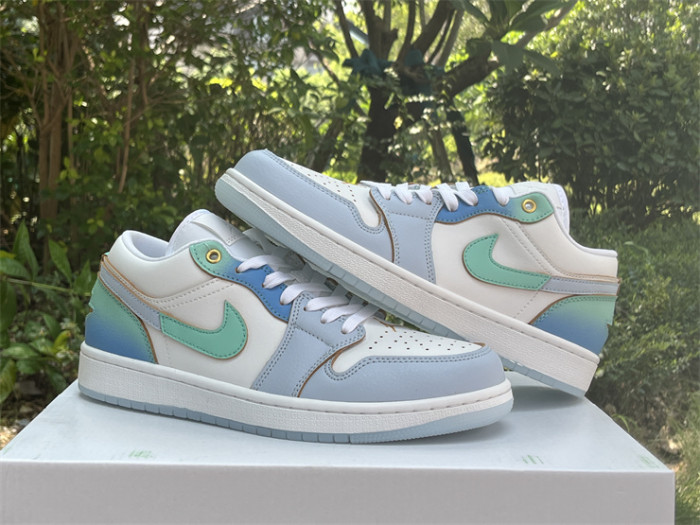 Authentic Air Jordan 1 Low SE “Emerald Rise”