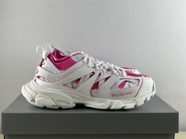 B 17FW Tripe-S High End Sneaker-435