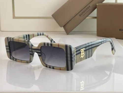 Burberry Sunglasses AAAA-1757