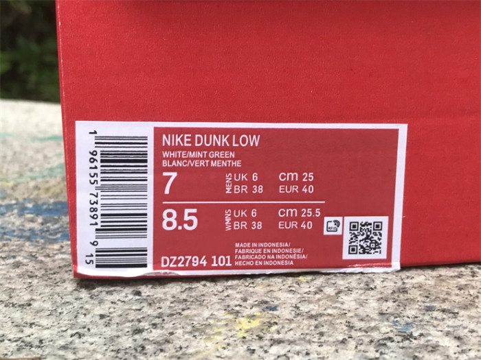 Authentic Nike Dunk Low Twist Vivid Sulphur