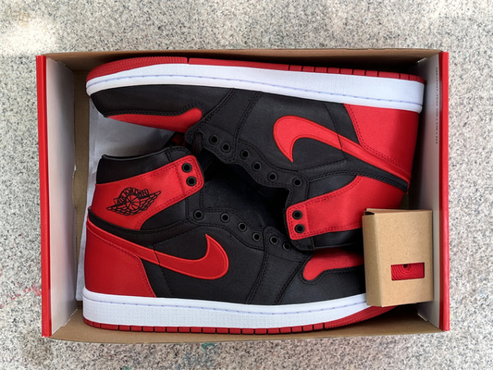Authentic Air Jordan 1 High OG WMNS “Satin Bred”2023