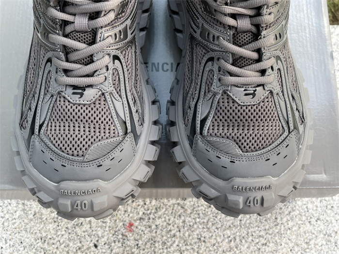 B 17FW Tripe-S High End Sneaker-432