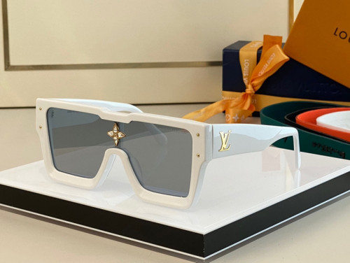 LV Sunglasses AAAA-2104