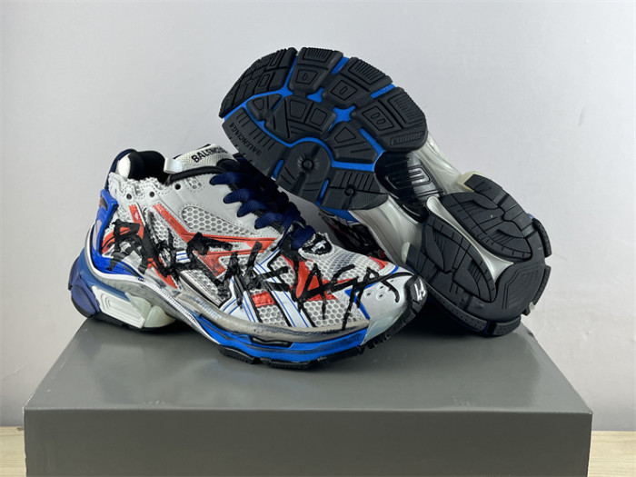 B 17FW Tripe-S High End Sneaker-441