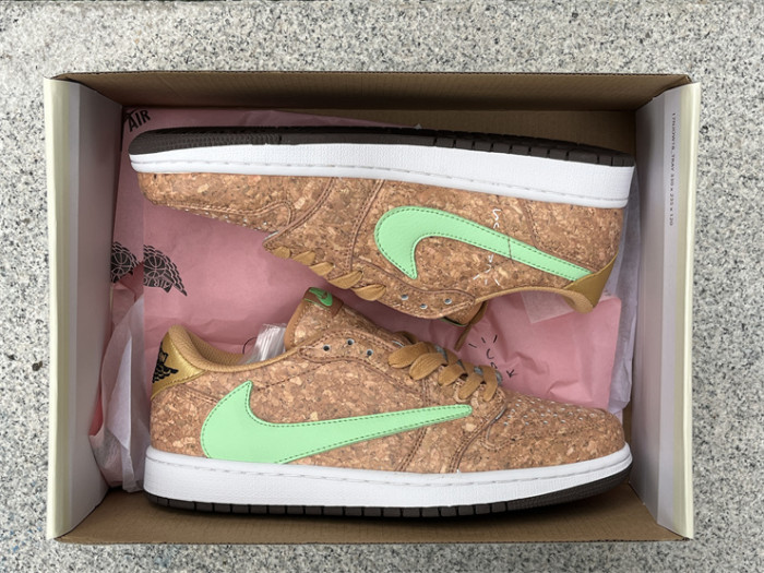 Authentic Travis Scott x Air Jordan 1 Clot