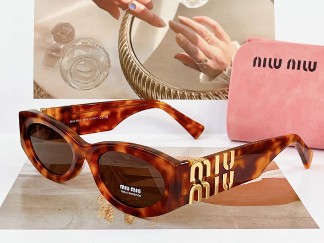 Miu Miu Sunglasses AAAA-566