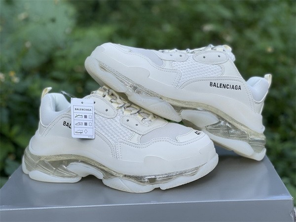 B 17FW Tripe-S High End Sneaker-236