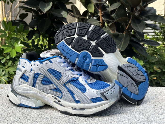 B 17FW Tripe-S High End Sneaker-453