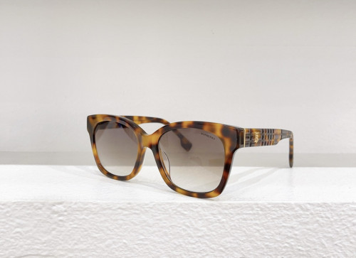 Burberry Sunglasses AAAA-1985