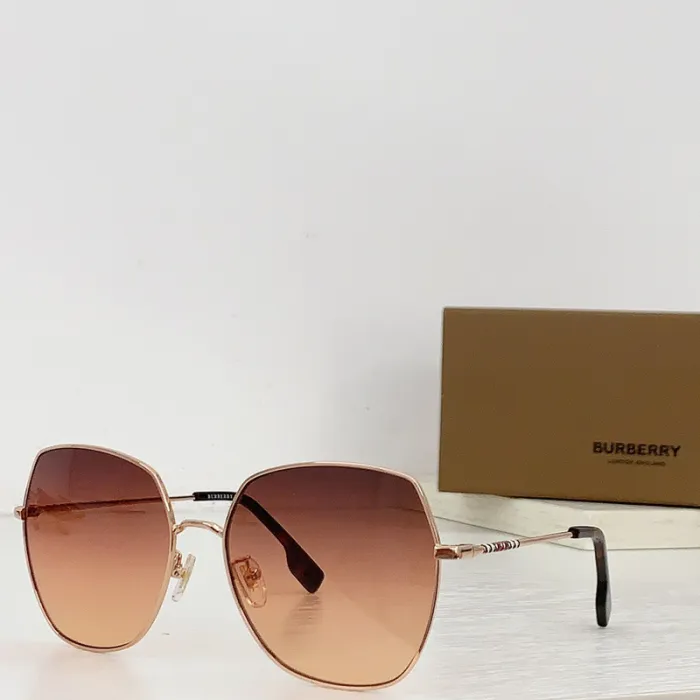 Burberry Sunglasses AAAA-2039