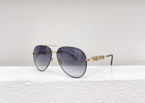 CHNL Sunglasses AAAA-3276