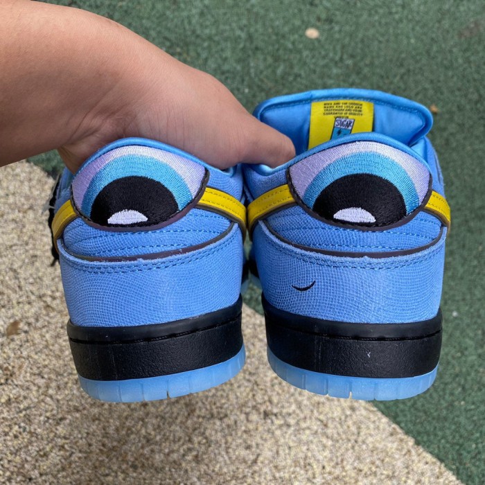 Authentic The Powerpuff Girls x Nike SB DunkLow “Bubbles”