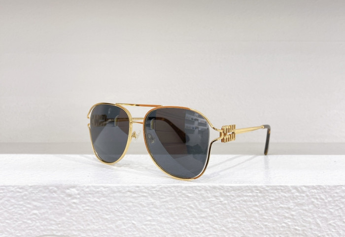 Miu Miu Sunglasses AAAA-713