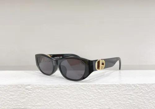 Dior Sunglasses AAAA-2473