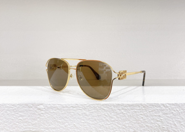 Miu Miu Sunglasses AAAA-710