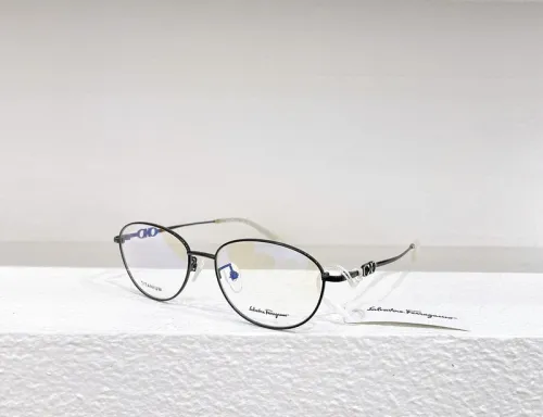 Ferragamo Sunglasses AAAA-769