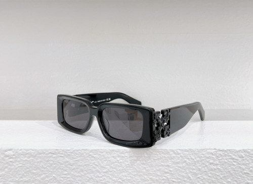 Off white Sunglasses AAAA-582