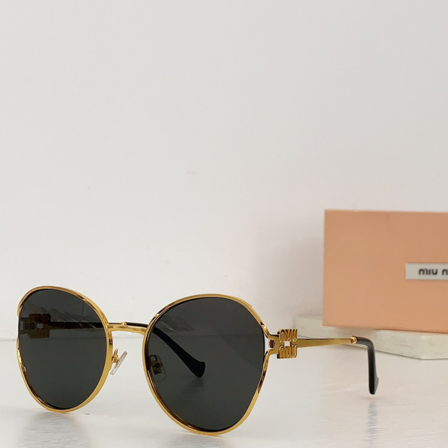 Miu Miu Sunglasses AAAA-634