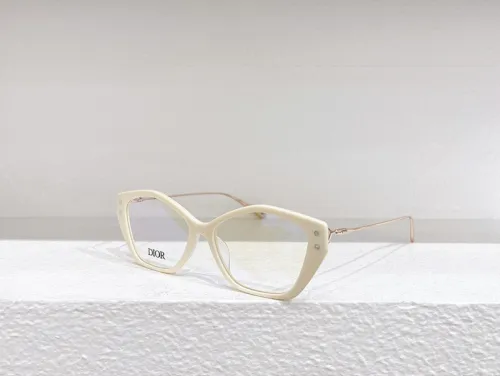Dior Sunglasses AAAA-2482
