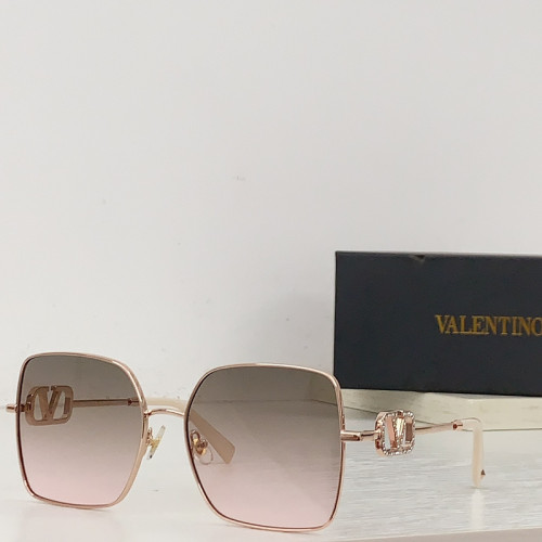 V Sunglasses AAAA-496