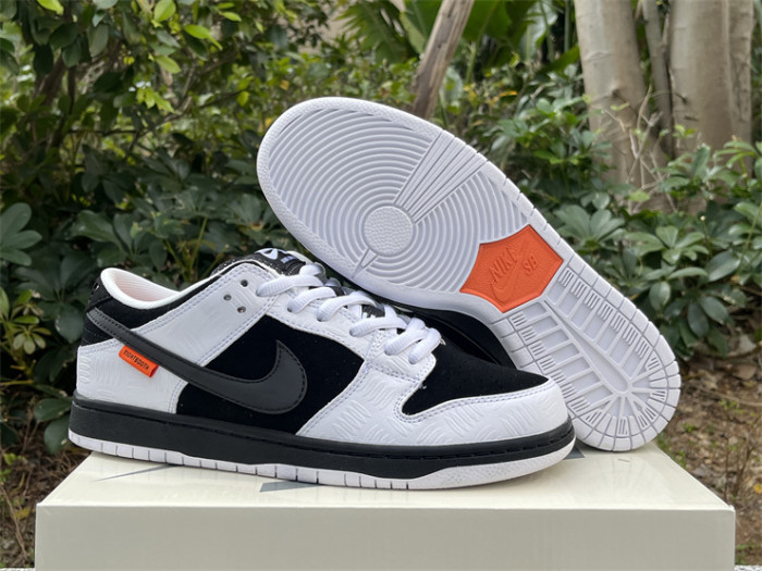 Authentic TIGHTBOOTH x Nike SB Dunk Low Pro Black and White