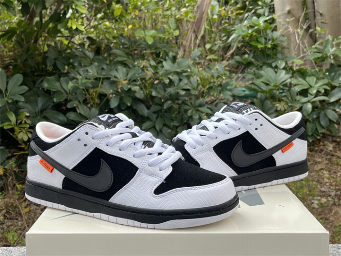 Authentic TIGHTBOOTH x Nike SB Dunk Low Pro Black and White