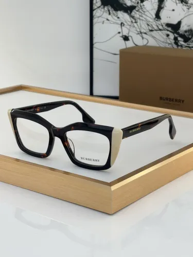 Burberry Sunglasses AAAA-2302