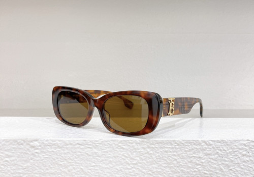 Burberry Sunglasses AAAA-2223