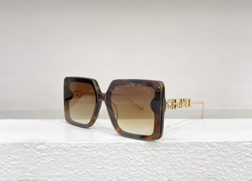 CHNL Sunglasses AAAA-3324