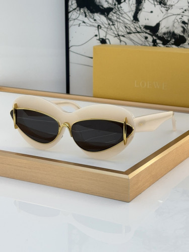 Loewe Sunglasses AAAA-277