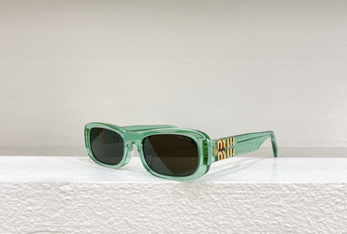 Miu Miu Sunglasses AAAA-800