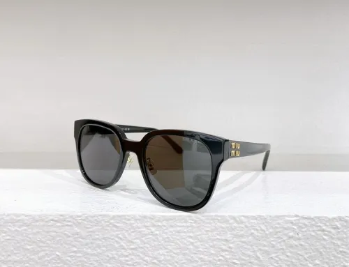 Miu Miu Sunglasses AAAA-753