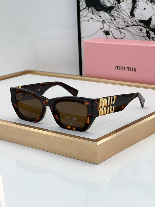 Miu Miu Sunglasses AAAA-784