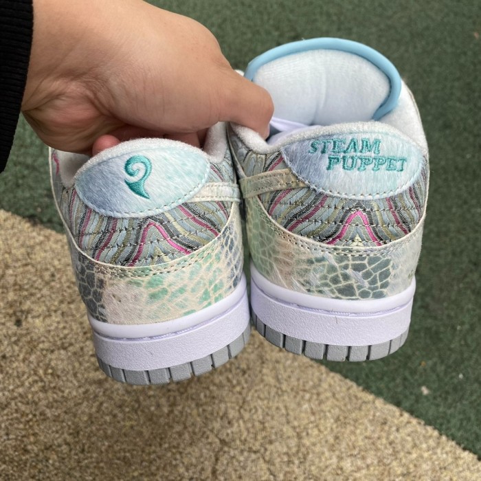 Authentic Nike Dunk Low CNY White Green