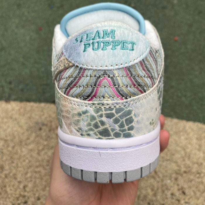 Authentic Nike Dunk Low CNY White Green